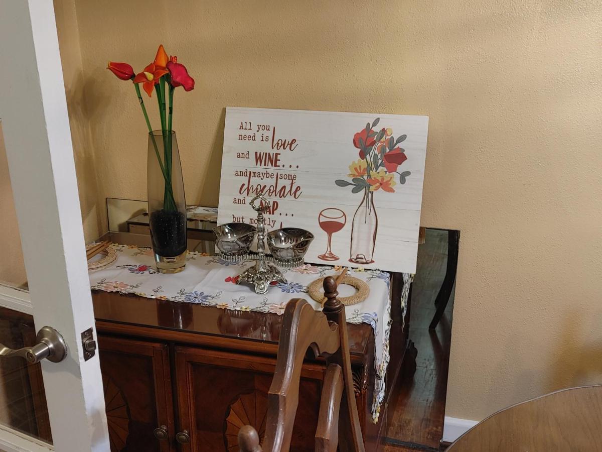 The Kind House Hosting, Low Monthly Rates, Traveling Nurses, Fletc, & Travelers! Brunswick Esterno foto